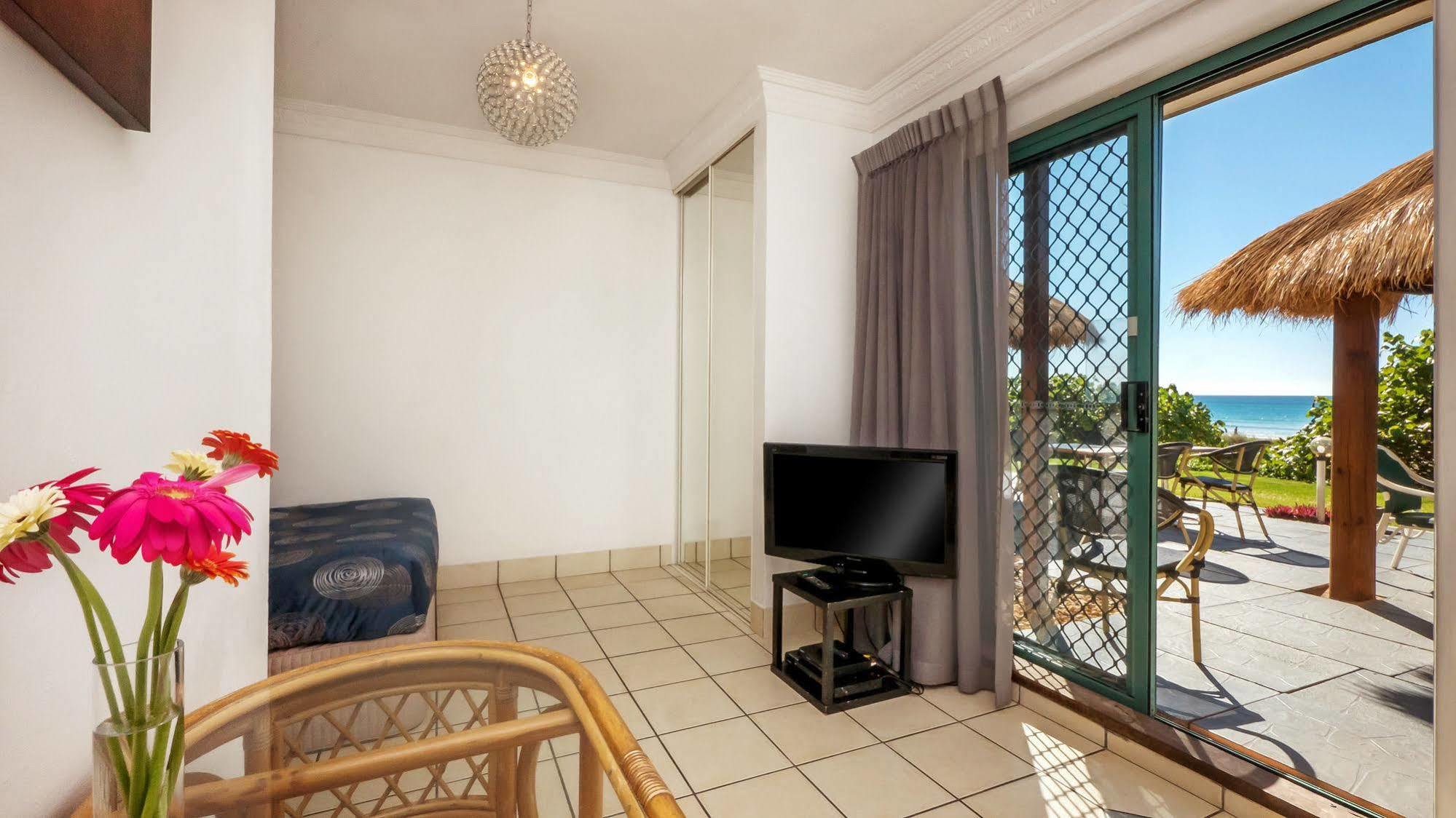 Bilinga Beach Motel Coolangatta Ngoại thất bức ảnh